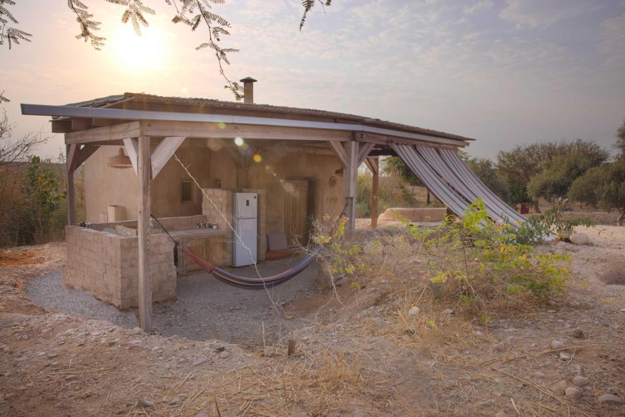Desert Days Mud Cabin'S Resort Tzukim Dış mekan fotoğraf